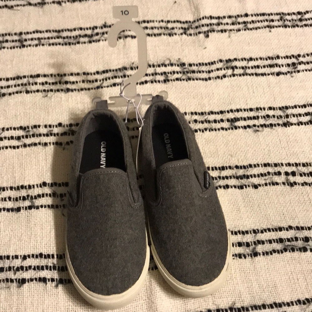 NWT slip-ons sz 10